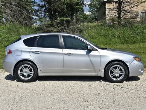 Used 2009 Subaru Impreza 2.5i AWD/4WD image 8