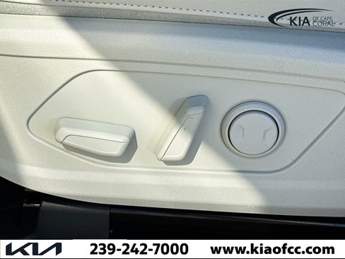 New 2026 Kia Sorento S image 22