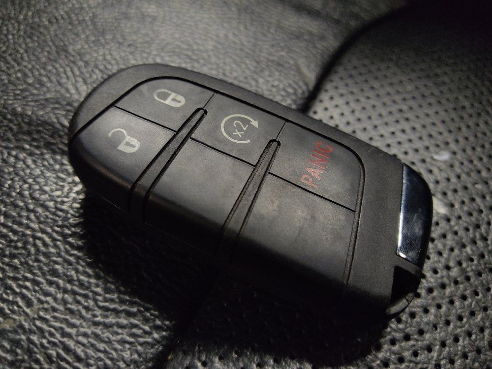 Used 2021 Jeep Compass Latitude FWD image 32