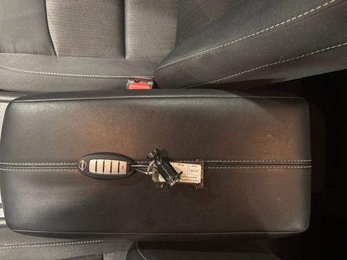 Used 2025 Nissan Altima 2.5 SV image 22