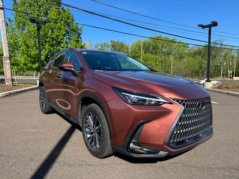 Used 2025 Lexus NX 350 AWD w/ Accessory Package (2T) image 6