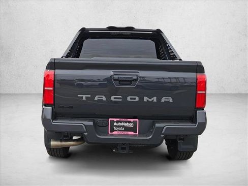 Used 2025 Toyota Tacoma TRD Sport AWD/4WD image 6