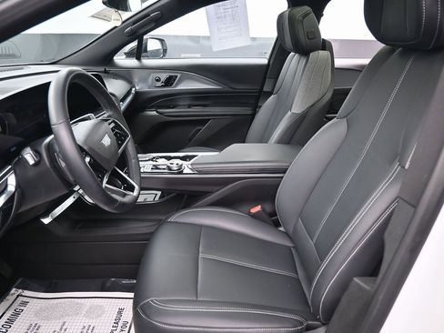 Used 2024 Cadillac Lyriq Tech image 26