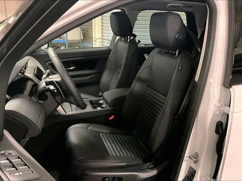 Certified 2025 Land Rover Discovery Sport S image 15