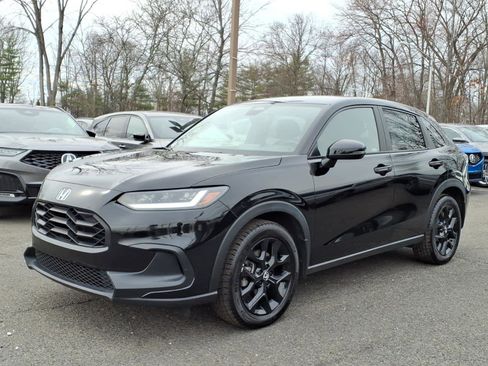 Used 2023 Honda HR-V Sport image 3