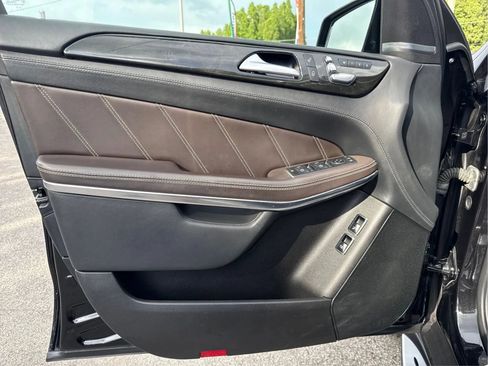 Used 2019 Mercedes-Benz GLS 63 AMG 4MATIC w/ AMG Night Styling Package image 25