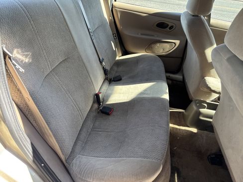 Used 2000 Ford Contour SE image 4