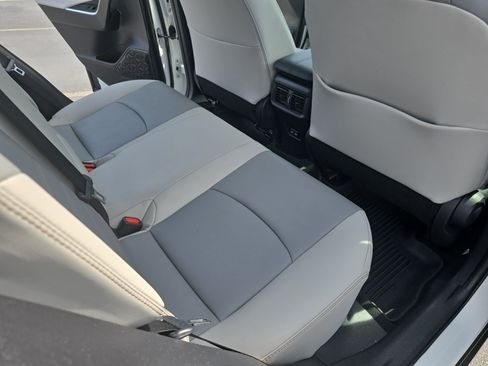 Used 2022 Toyota RAV4 XLE Premium AWD/4WD image 11