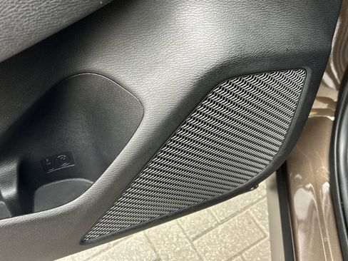 Used 2024 Mitsubishi Outlander SEL image 20