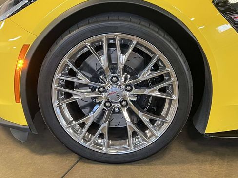Used 2017 Chevrolet Corvette Z06 RWD image 24
