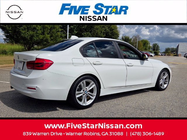 Used 2016 BMW 320i Sedan RWD image 13