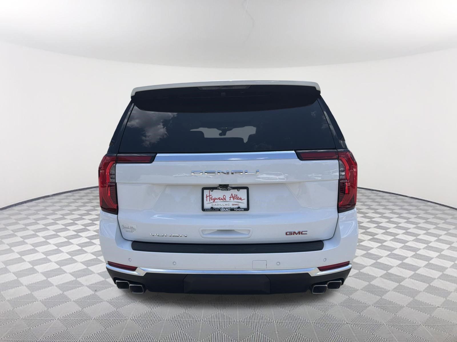 New 2026 GMC Yukon Denali w/ Sun & Power Step Package AWD/4WD image 5