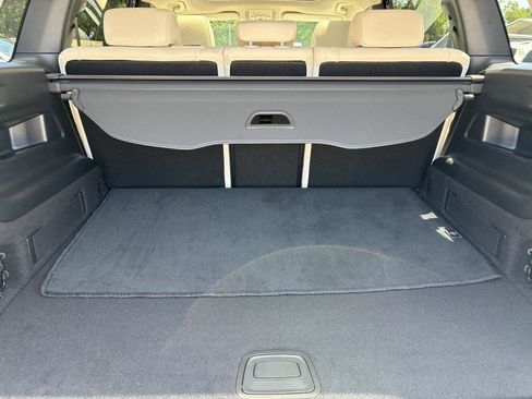 Used 2023 Mercedes-Benz GLB 250 image 22