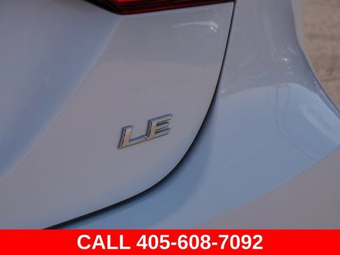 Used 2023 Toyota Camry LE FWD image 11
