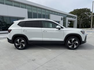 New 2025 Volkswagen Taos SE video 2