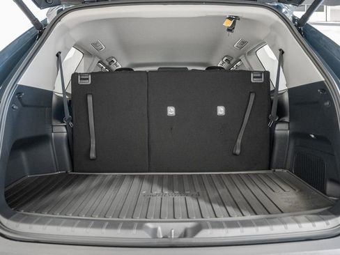 New 2026 Toyota Grand Highlander XLE image 9