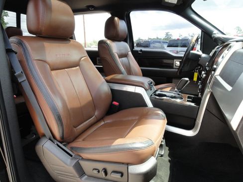 Used 2014 Ford F150 Platinum RWD image 11