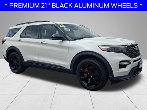 Certified 2023 Ford Explorer ST w/ Equipment Group 401A AWD/4WD image 3