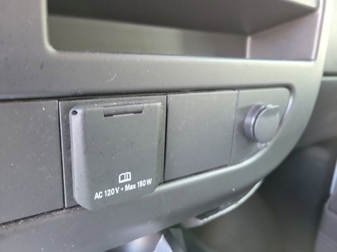 Used 2021 Chevrolet Express 2500 Work Van w/ Driver Convenience Package image 23