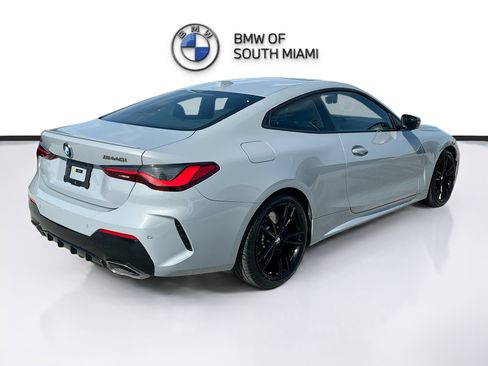 Used 2024 BMW M440i Coupe RWD image 7