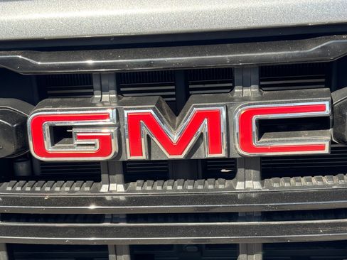 Used 2022 GMC Canyon Elevation Standard RWD image 9