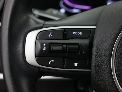 Used 2024 Kia Sportage EX FWD image 27