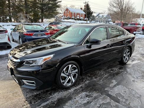 Used 2022 Subaru Legacy Limited image 2