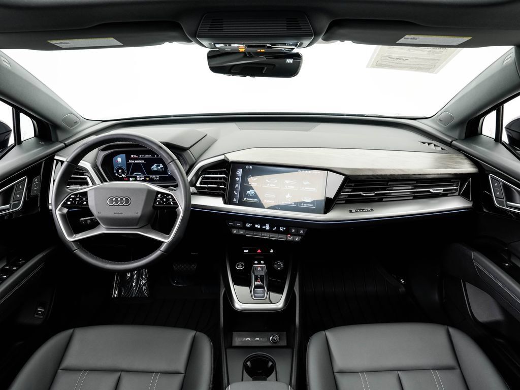 Used 2023 Audi Q4 e-tron Premium Plus RWD image 20
