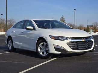 Used 2024 Chevrolet Malibu LT video 2