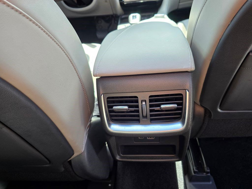 Used 2025 INFINITI QX50 Luxe AWD/4WD image 32