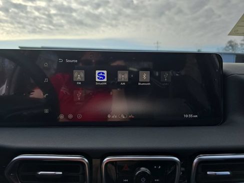 New 2026 Nissan Sentra SV w/ SV Convenience Package FWD image 17