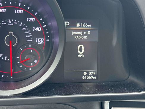 Used 2022 Hyundai Elantra SEL image 19