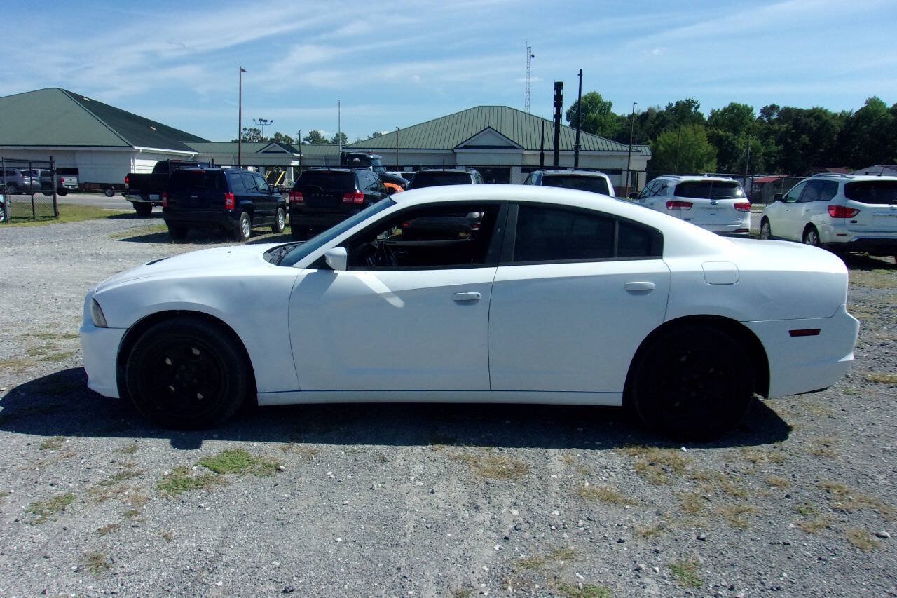 Used 2011 Dodge Charger Police w/ Street Appearance Group RWD image 6