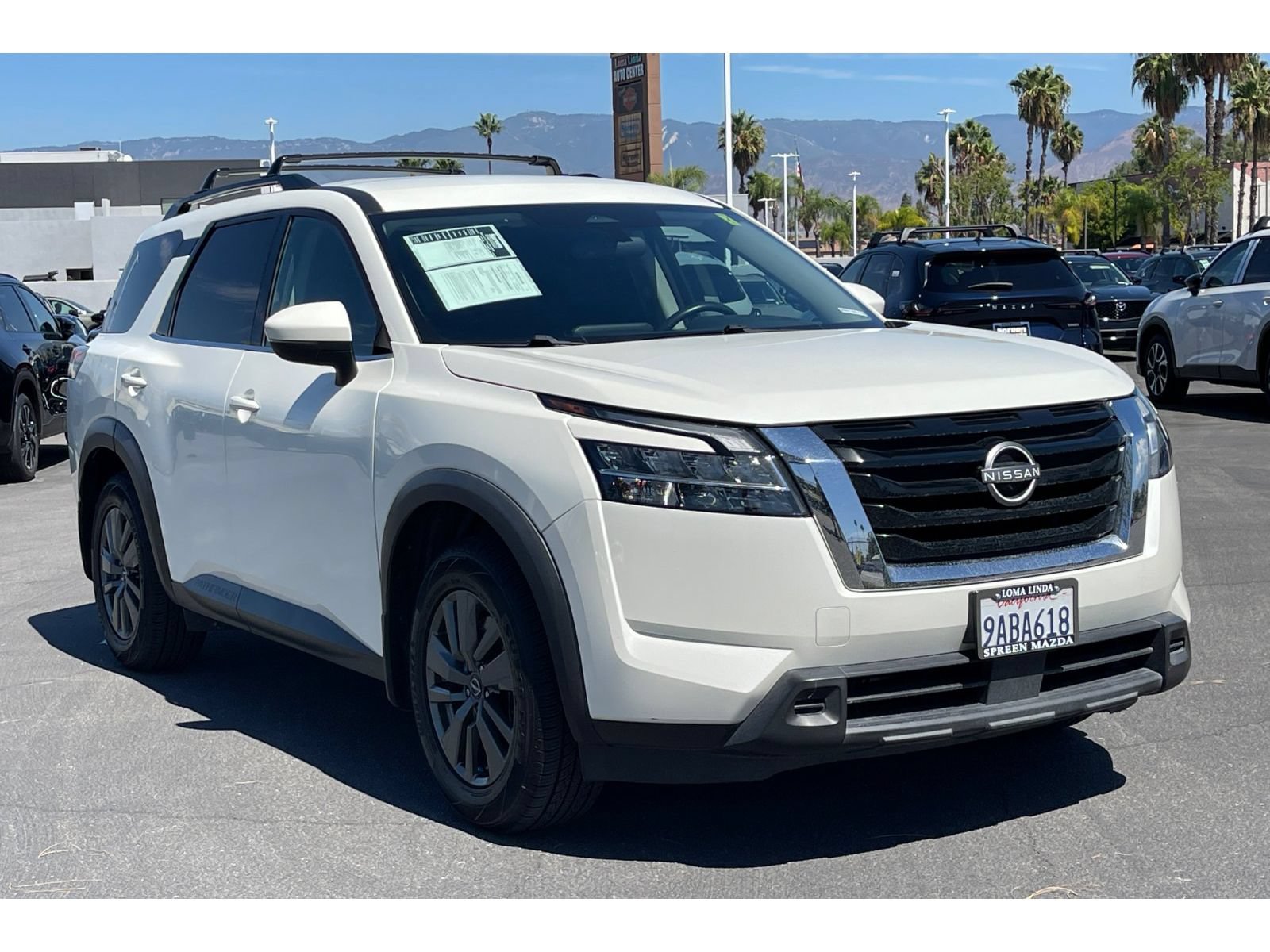 Used 2022 Nissan Pathfinder SV FWD image 9