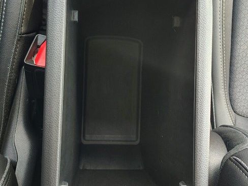 Used 2022 Buick Encore GX Select AWD/4WD image 25