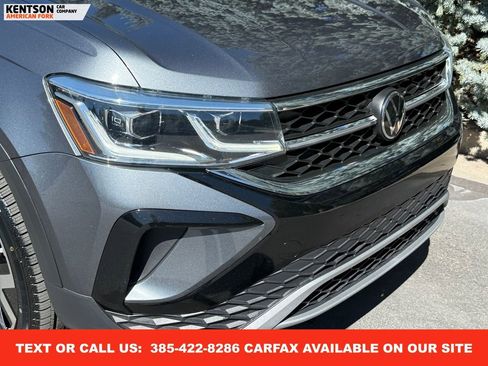 Used 2023 Volkswagen Taos SEL image 15