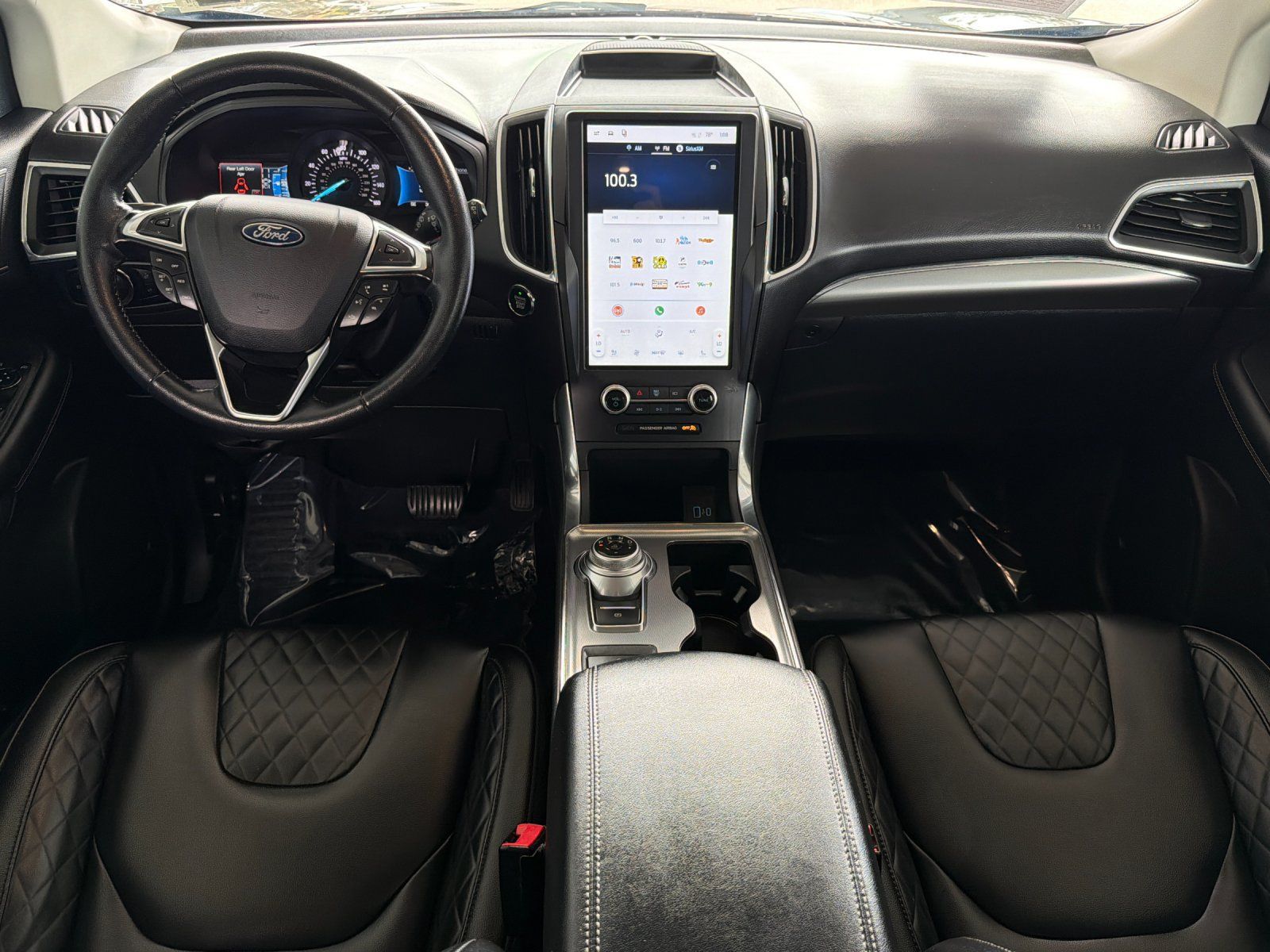Used 2024 Ford Edge Titanium AWD/4WD image 12