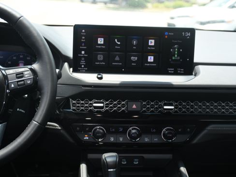 Used 2025 Honda Accord Touring image 16