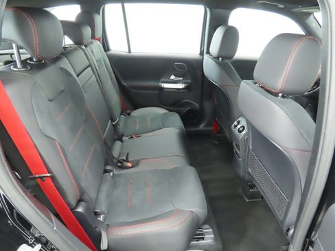 Certified 2025 Mercedes-Benz GLB 35 AMG GLB 35 AMG image 22