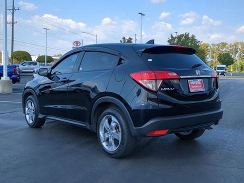 Used 2022 Honda HR-V LX image 9
