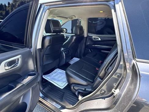 Used 2014 Nissan Pathfinder SL AWD/4WD image 14
