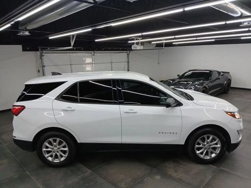 Used 2019 Chevrolet Equinox LS w/ LS Convenience Package FWD image 43