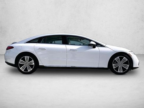 Certified 2022 Mercedes-Benz EQS 450+ Sedan image 5