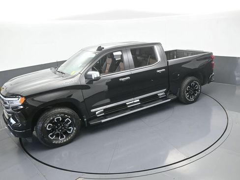 Used 2025 Chevrolet Silverado 1500 High Country image 53