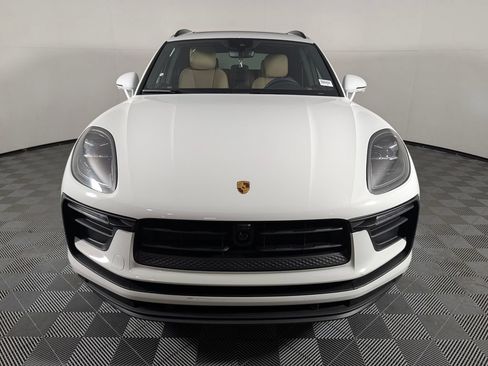 New 2026 Porsche Macan AWD/4WD image 10