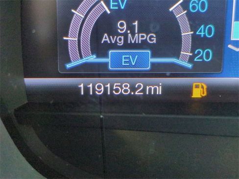 Used 2015 Ford Fusion Titanium image 24