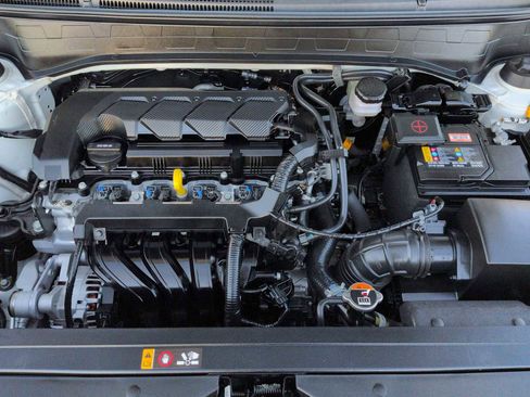 New 2025 Hyundai Venue Limited image 15