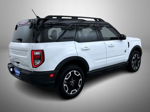 Used 2024 Ford Bronco Sport Outer Banks w/ Tech Package AWD/4WD image 5