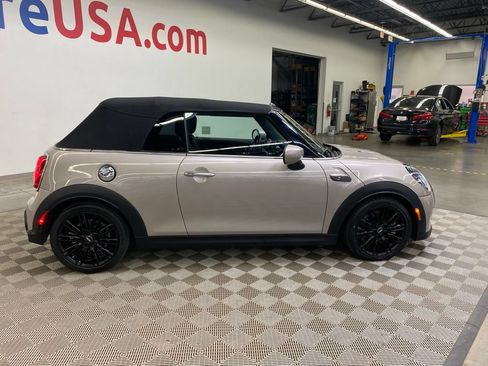 Used 2024 MINI Cooper S FWD image 8