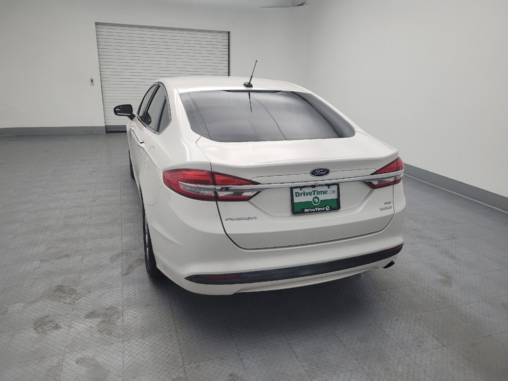 Used 2017 Ford Fusion SE w/ Fusion SE Technology Package FWD image 6